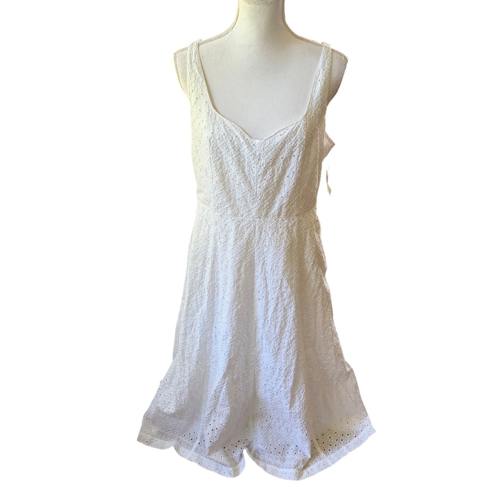 Old Navy White Eyelet Midi Dress Sleeveless Smocked Back Cotton Large NWT